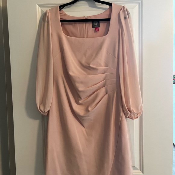 Blush Dress - Picture 5 of 7